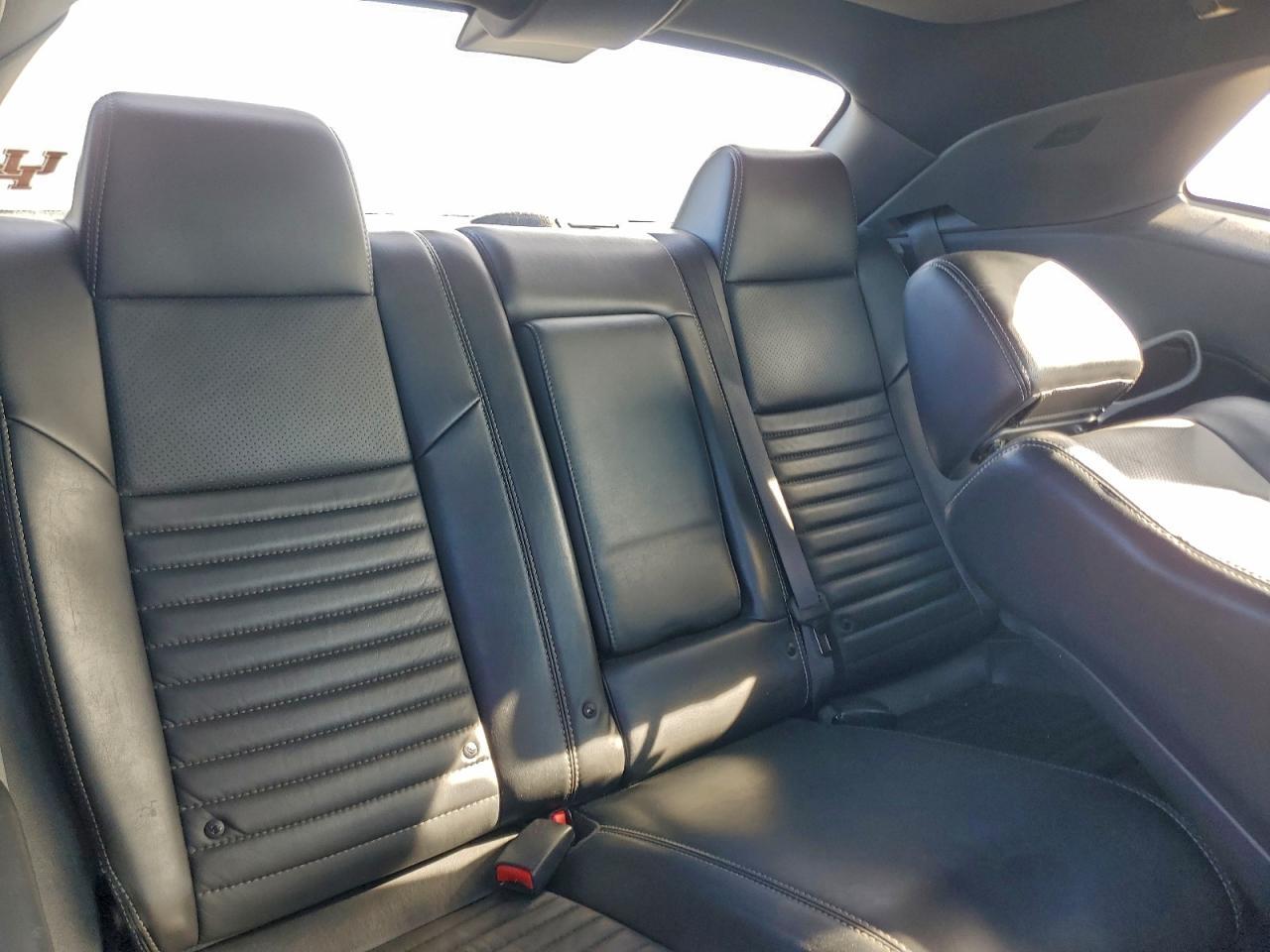 2014 Dodge Challenger Sxt - zdjęcie 10