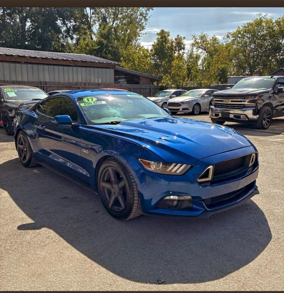 2017 Ford Mustang - zdjęcie główne