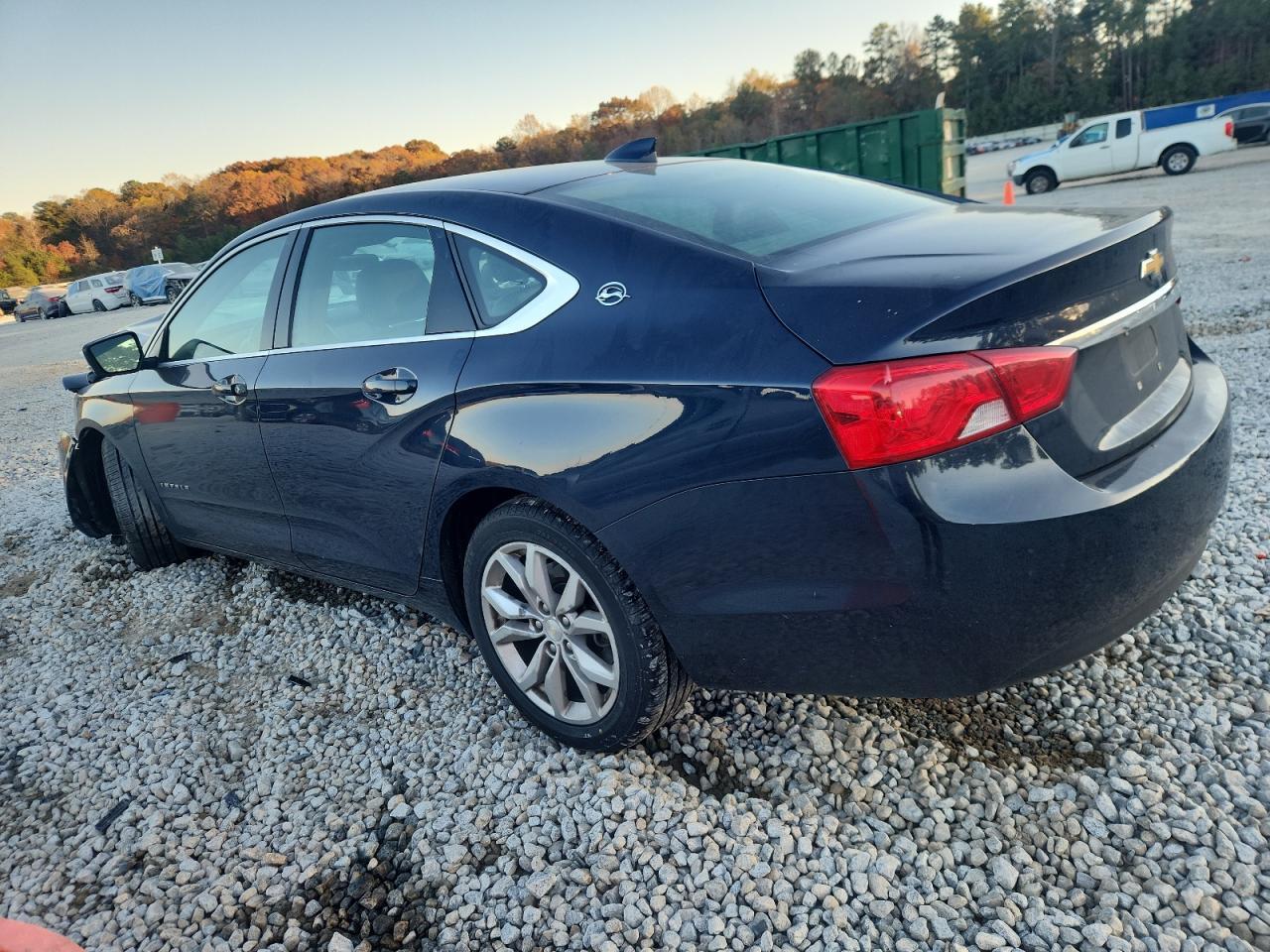 2017 Chevrolet Impala - zdjęcie 2