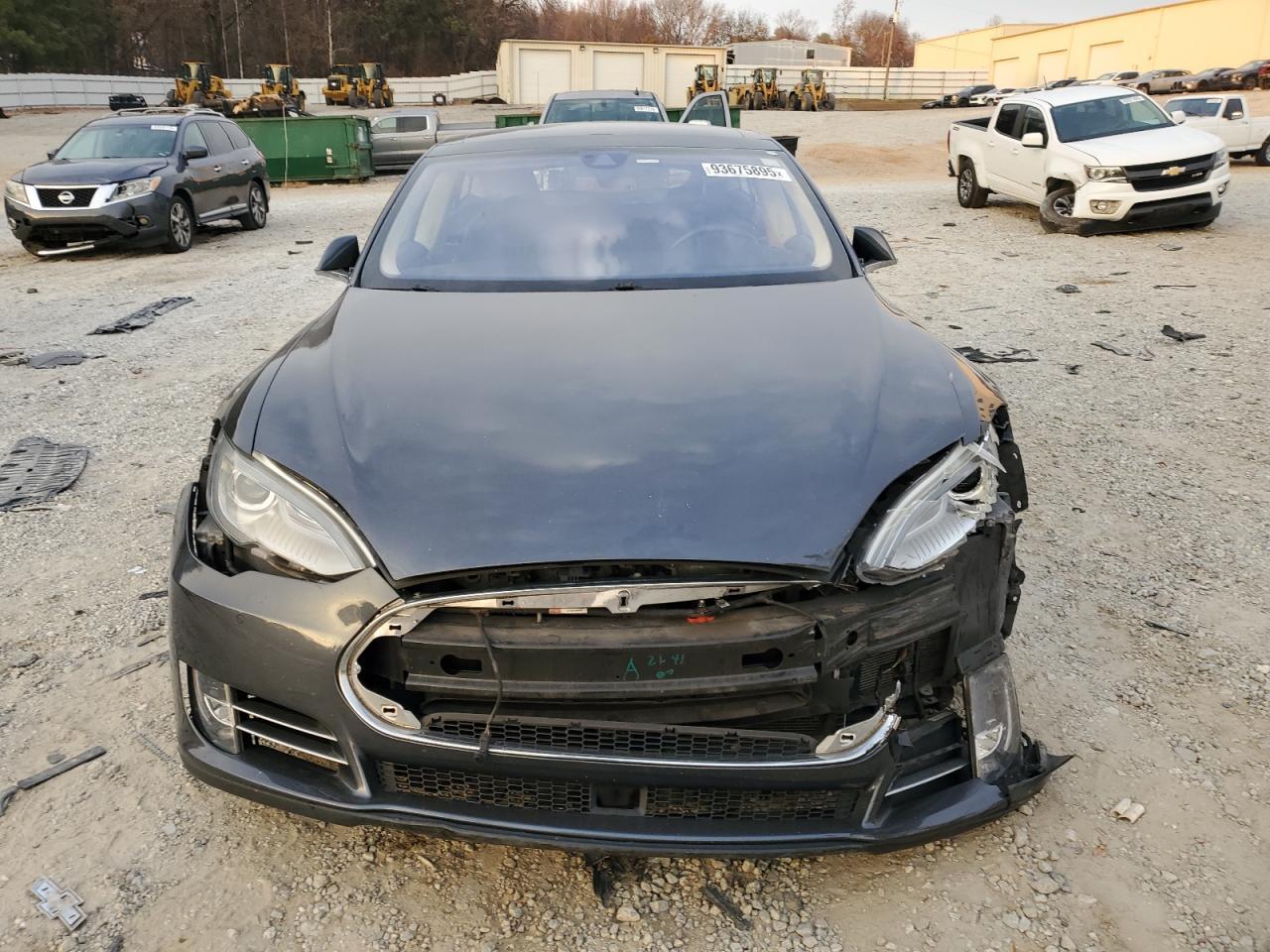 2014 Tesla Model S - zdjęcie 5