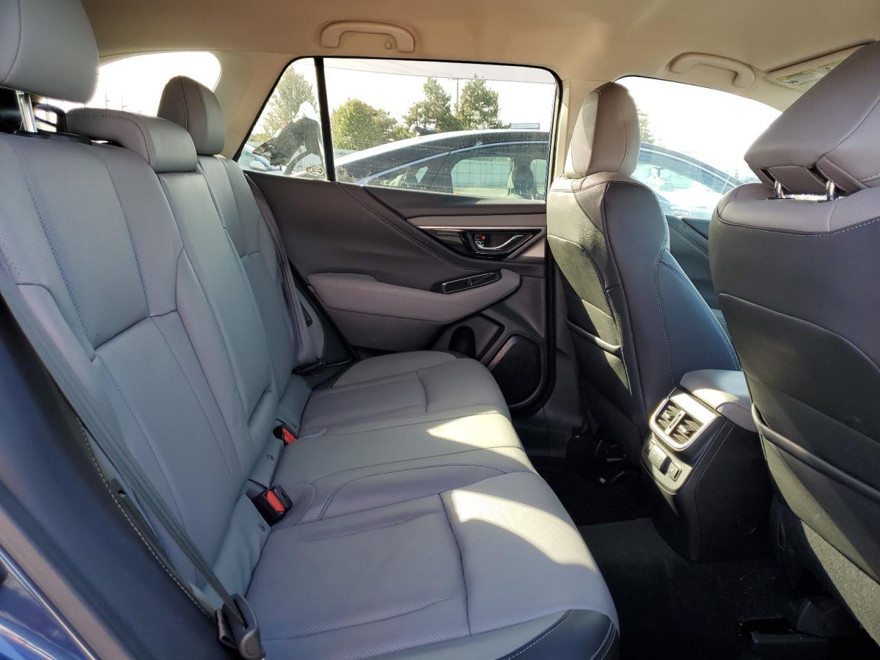 2020 Subaru Outback - zdjęcie 11