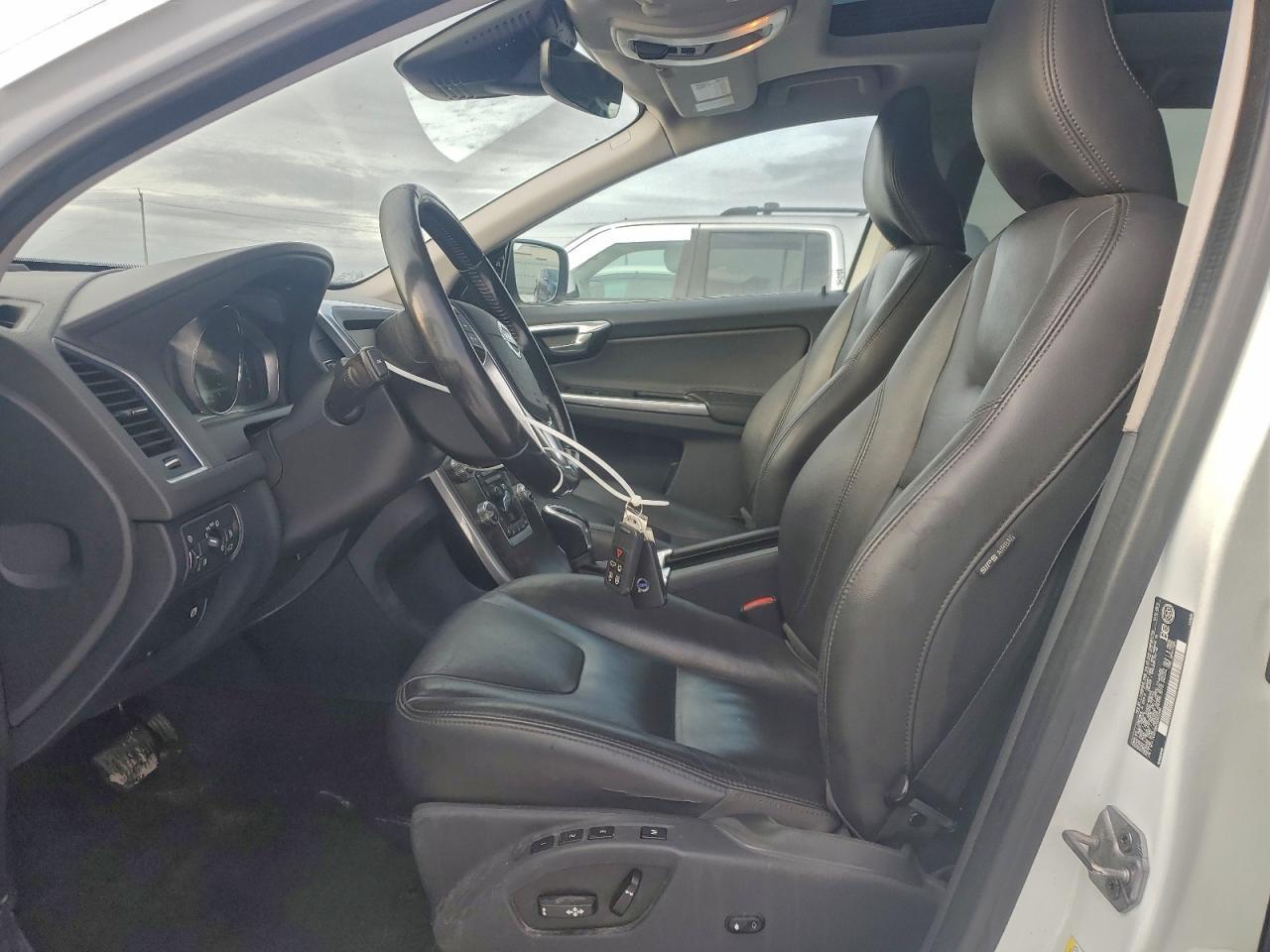 2016 Volvo XC60 - zdjęcie 7