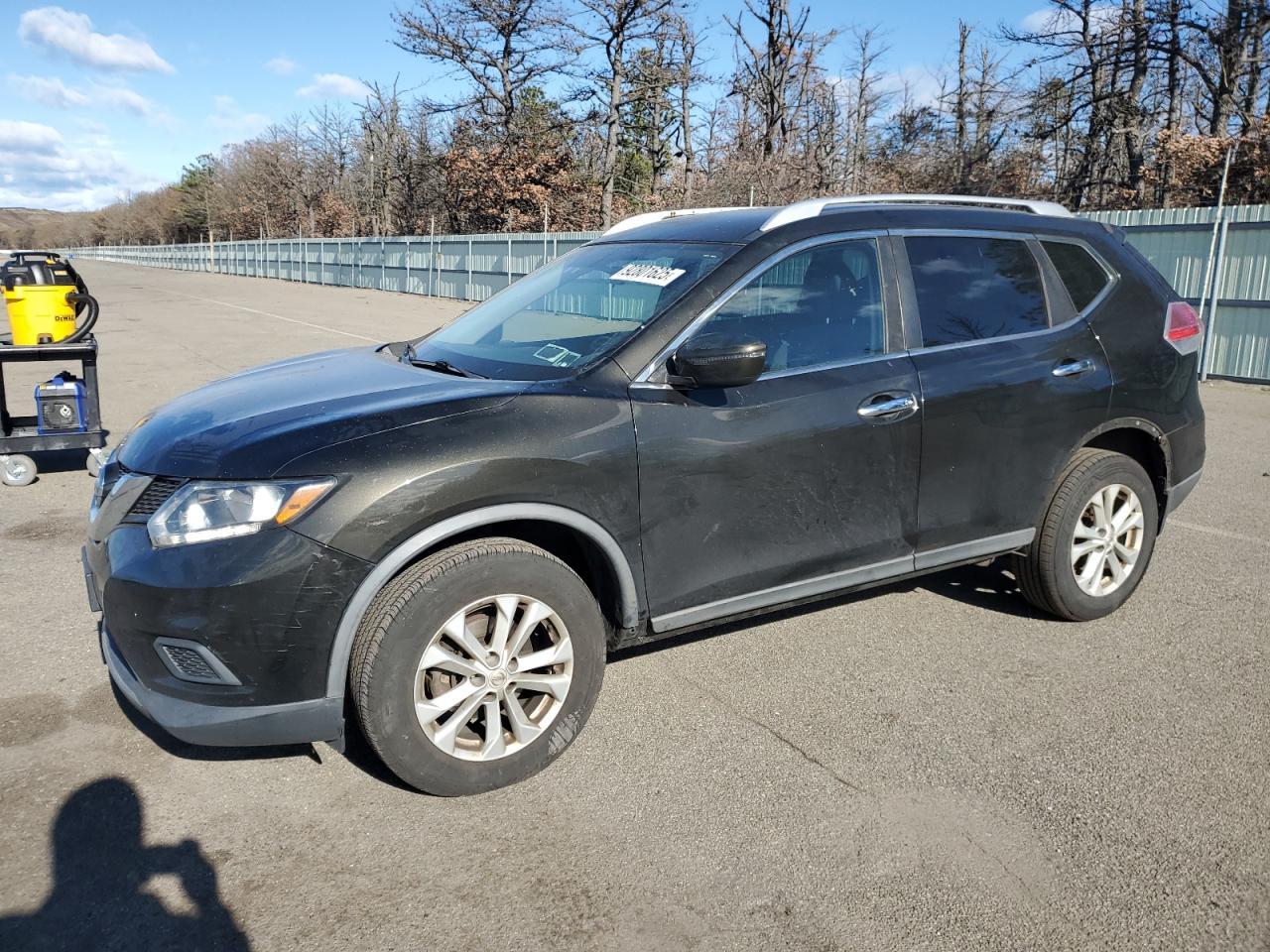 2016 Nissan Rogue - zdjęcie główne