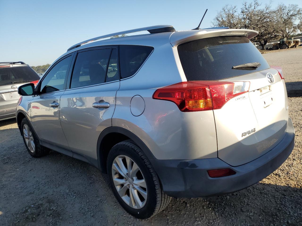 2015 Toyota RAV 4 - zdjęcie 2