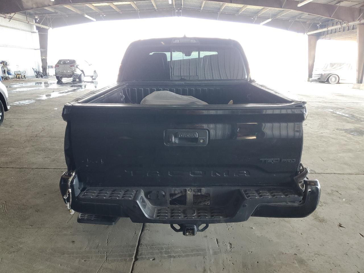 2019 Toyota Tacoma - zdjęcie 6