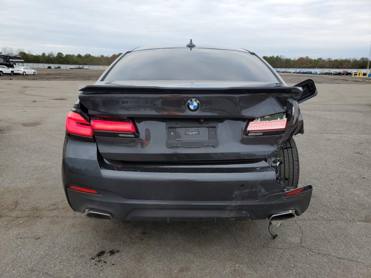 2021 BMW 540 Xi - zdjęcie 6