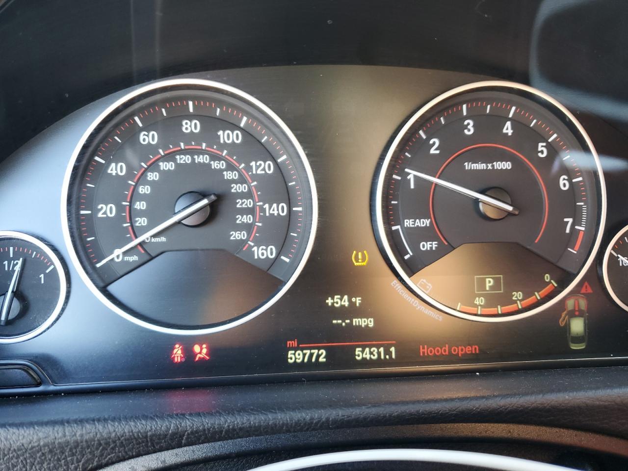 2017 BMW Seria 3 - zdjęcie 9