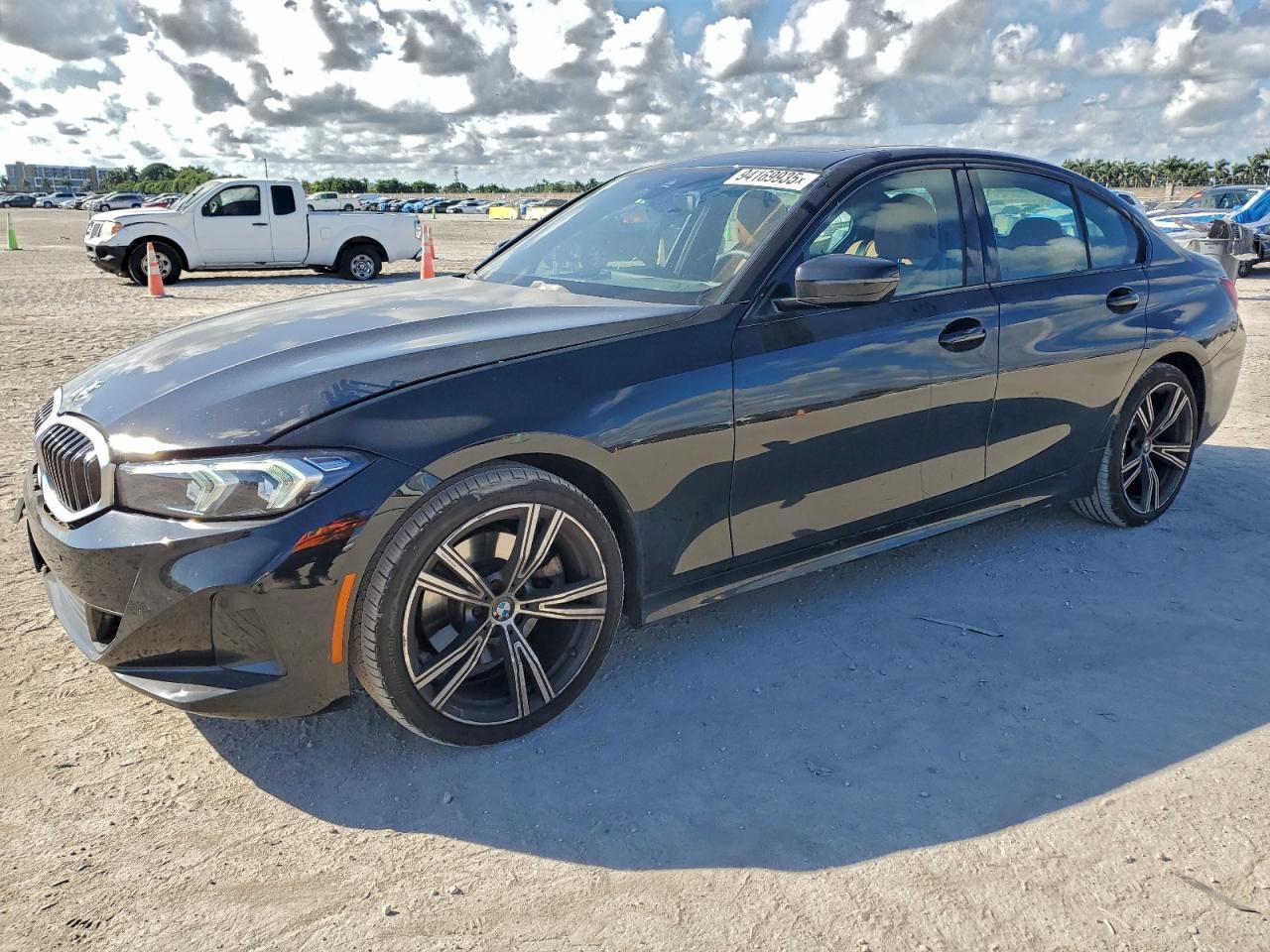 2023 BMW Seria 3 - zdjęcie główne