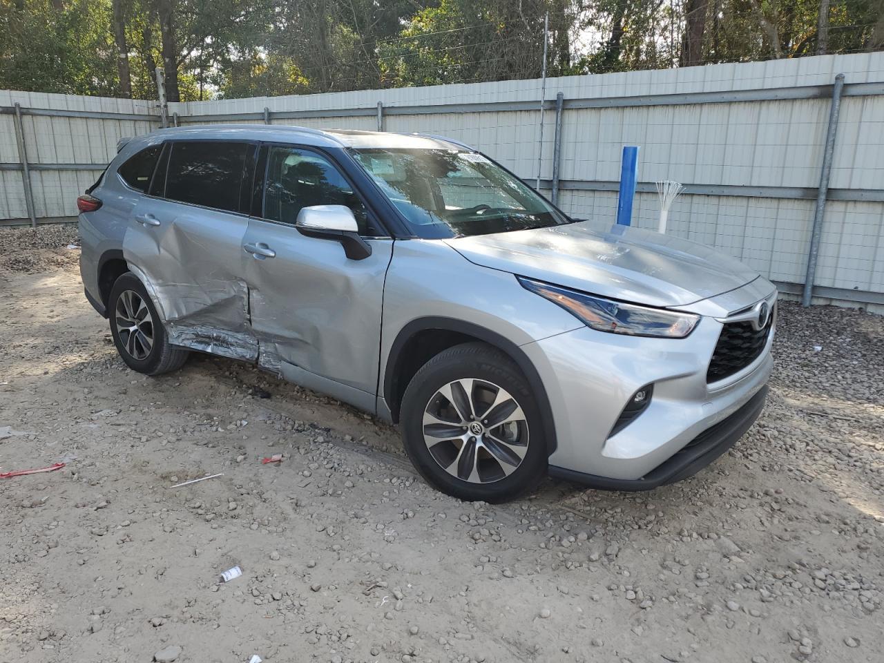 2022 Toyota Highlander - zdjęcie 4