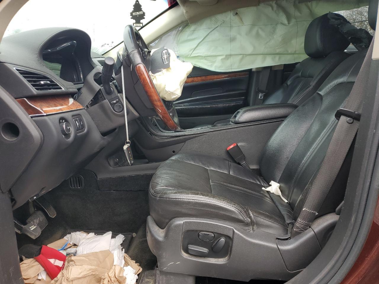 2015 Lincoln MKT - zdjęcie 7