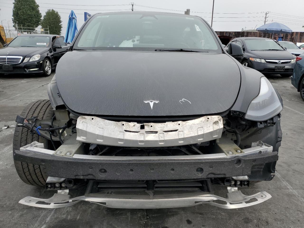 2024 Tesla Y - zdjęcie 5