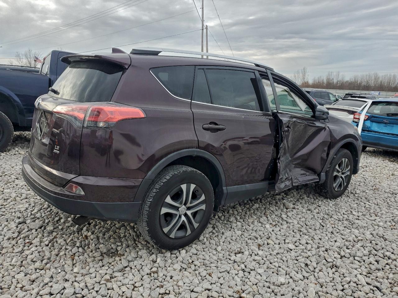 2016 Toyota RAV 4 - zdjęcie 3