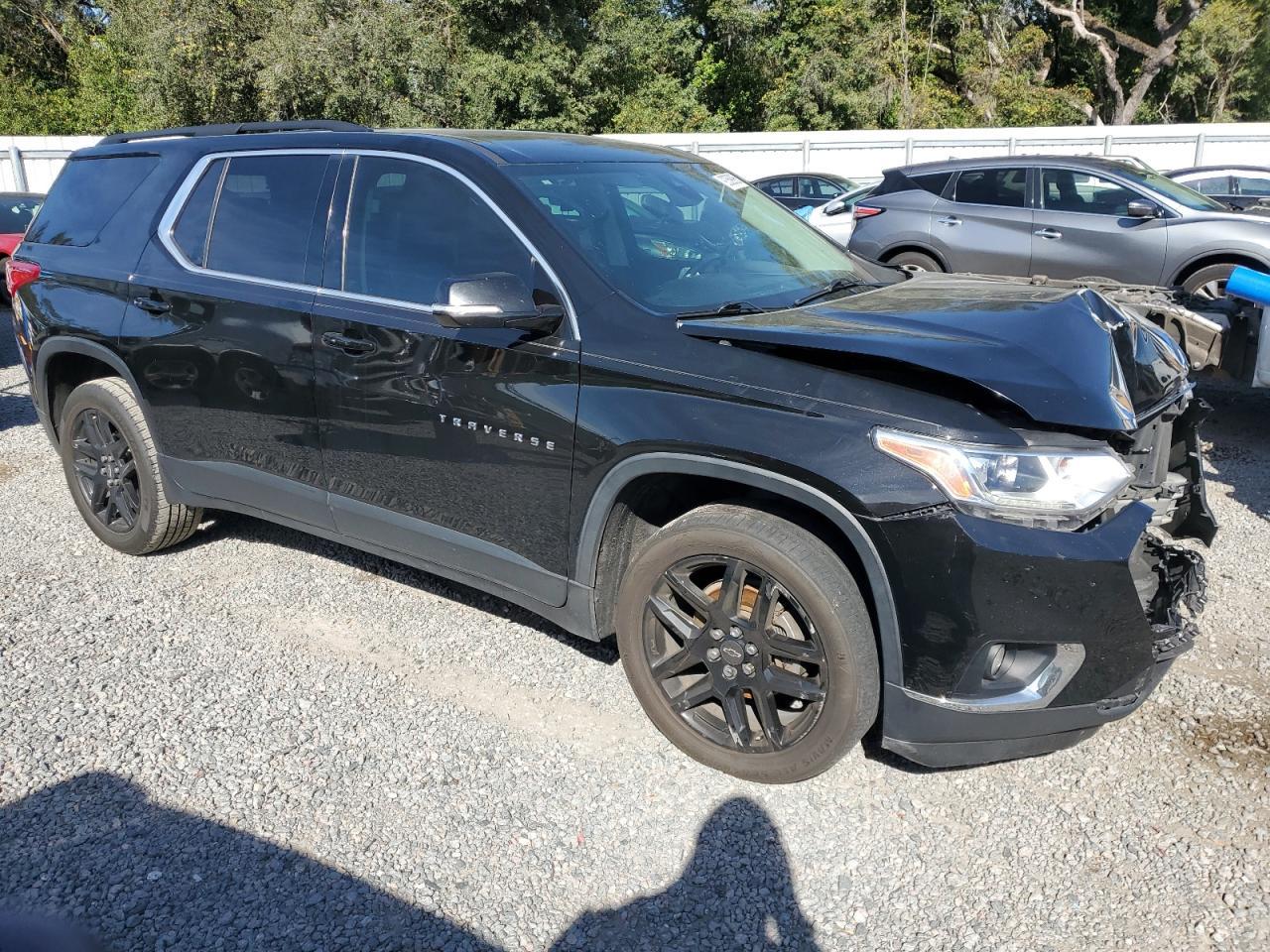 2020 Chevrolet Traverse Lt - zdjęcie 4