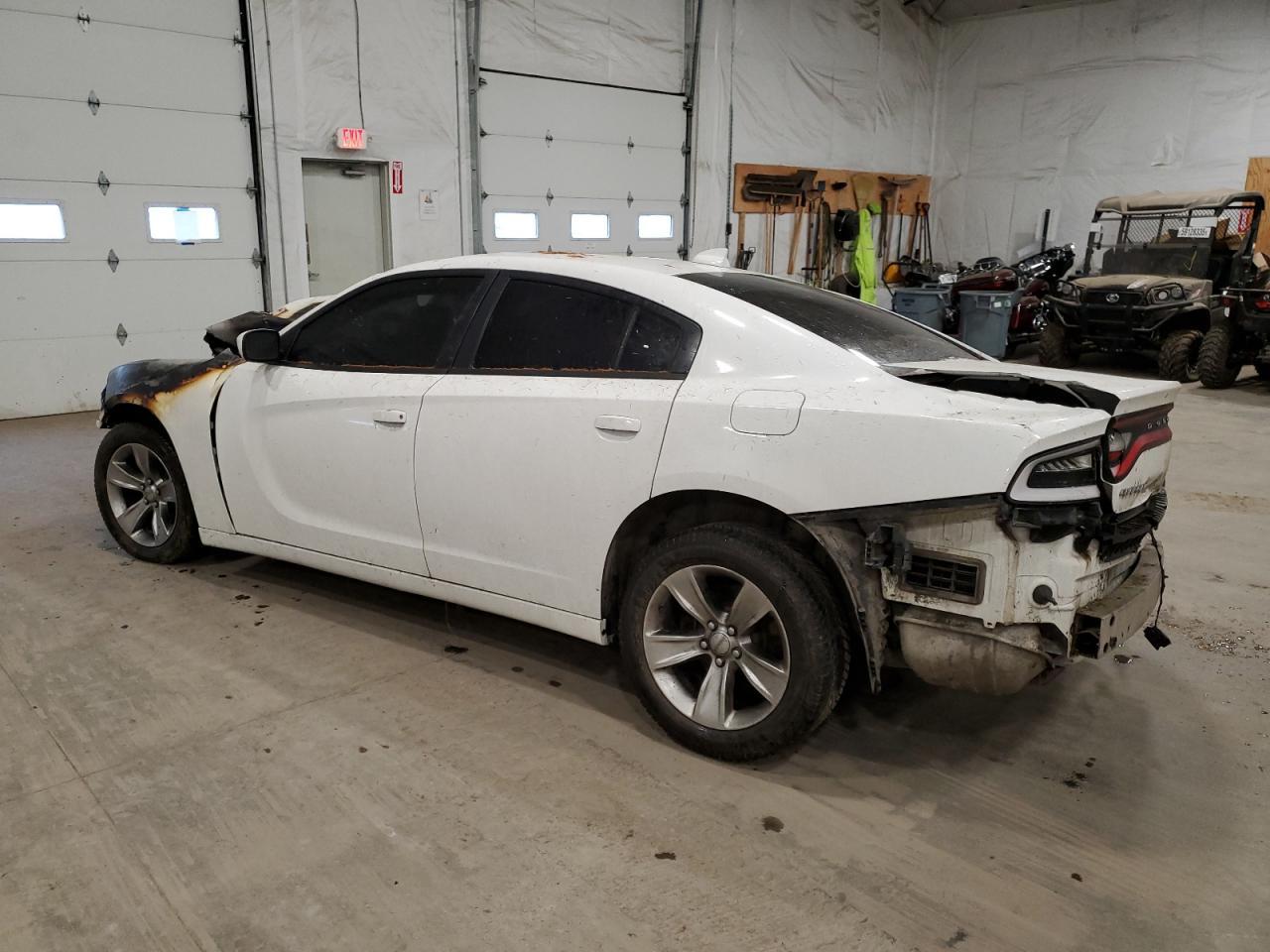 2015 Dodge Charger Sxt - zdjęcie 2