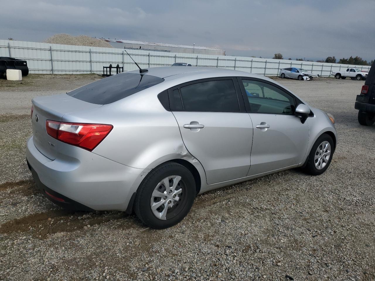 2013 Kia Rio - zdjęcie 3