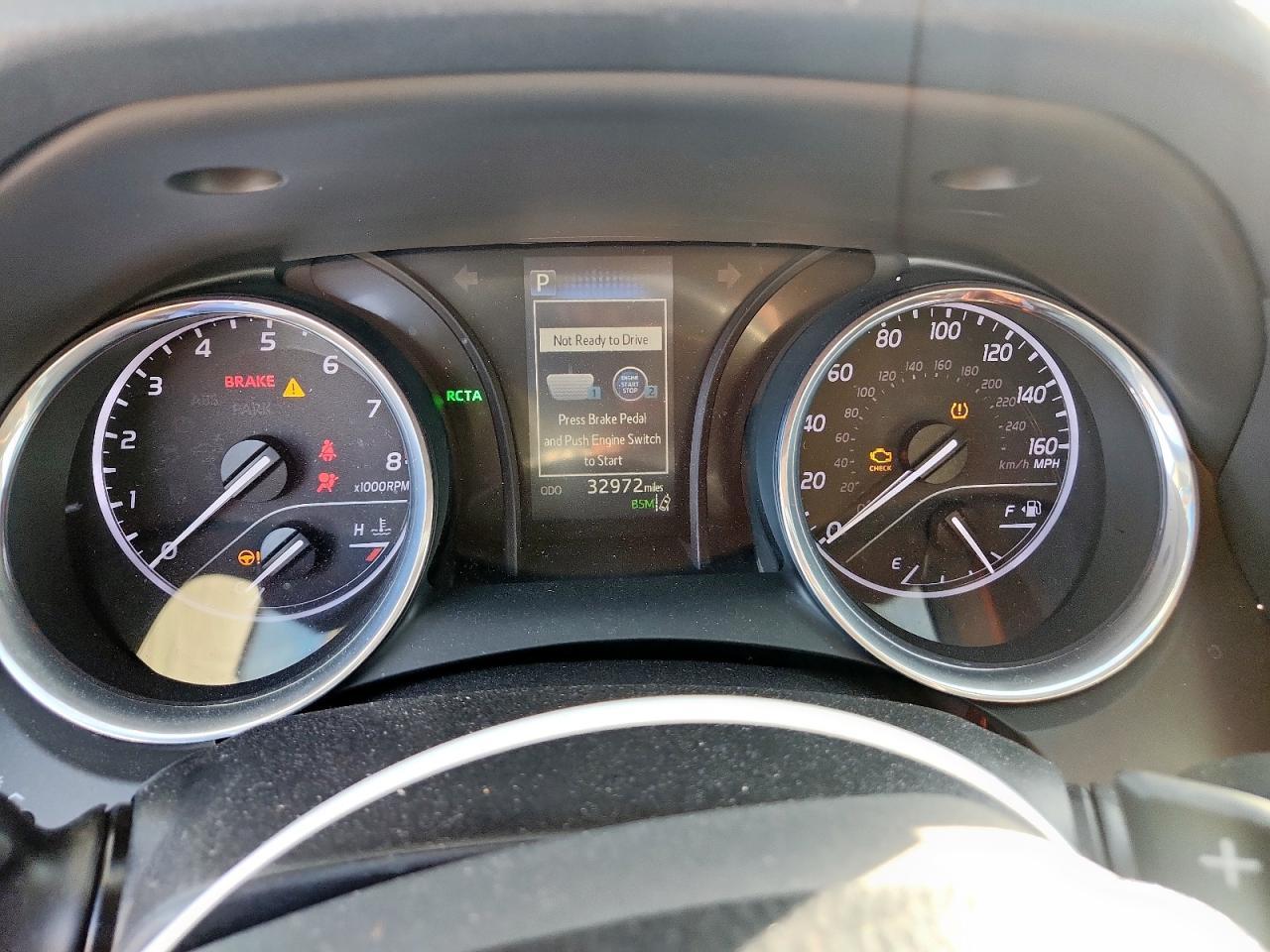 2018 Toyota Camry - zdjęcie 9