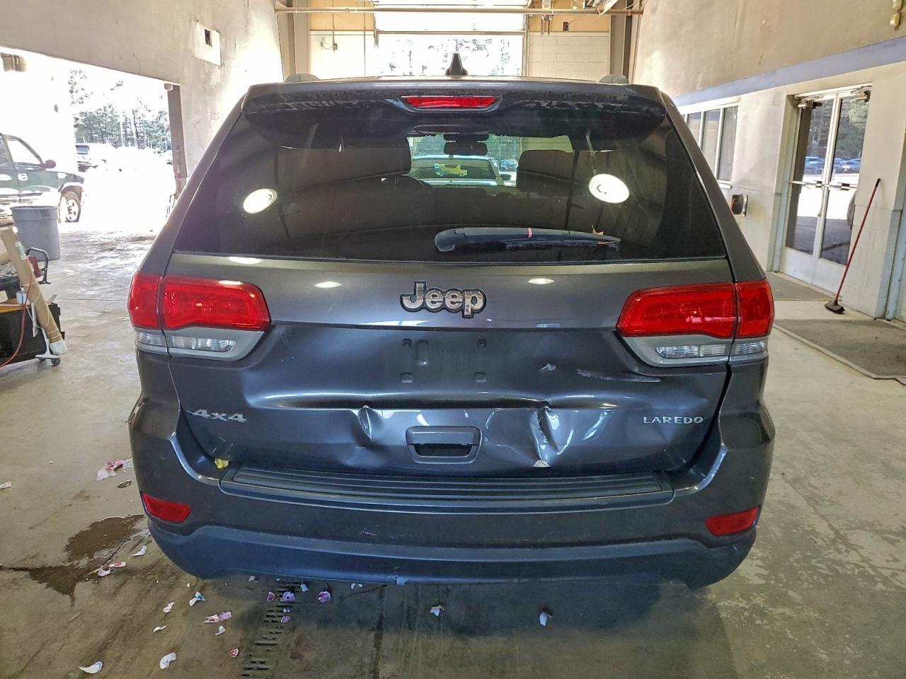 2015 Jeep Grand Cherokee - zdjęcie 6