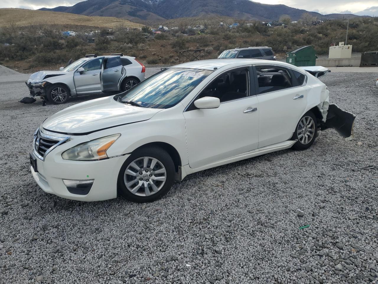 2014 Nissan Altima 2.5 - zdjęcie główne