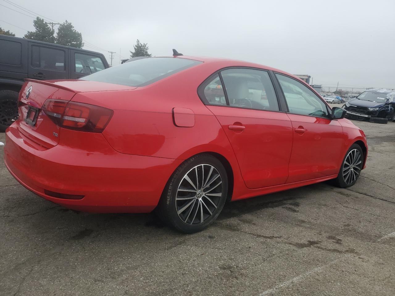 2016 Volkswagen Jetta - zdjęcie 3