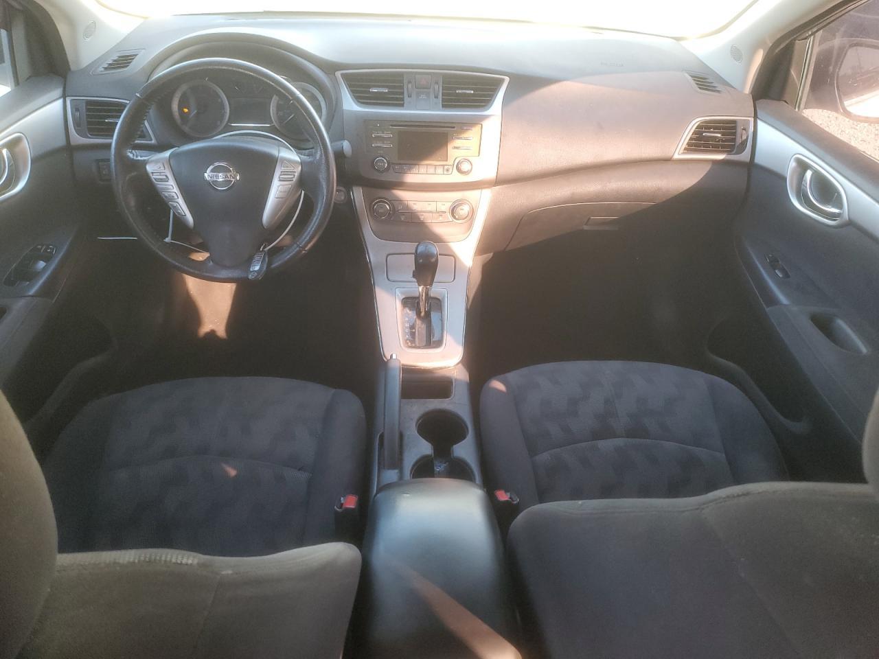 2013 Nissan Sentra - zdjęcie 8