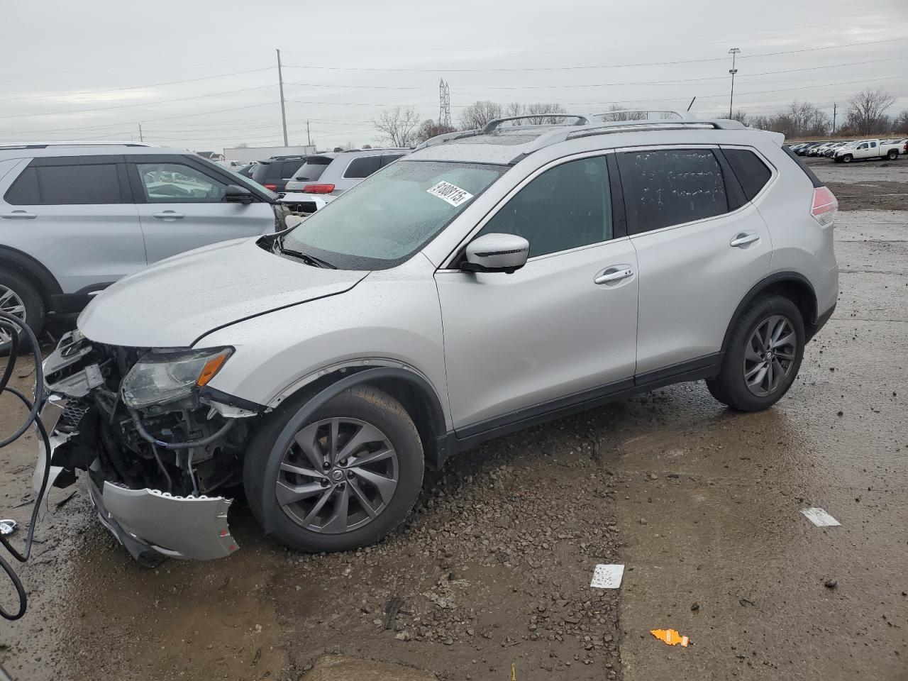 2016 Nissan Rogue - zdjęcie główne