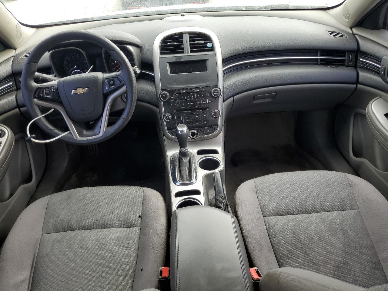 2015 Chevrolet Malibu Ls - zdjęcie 8