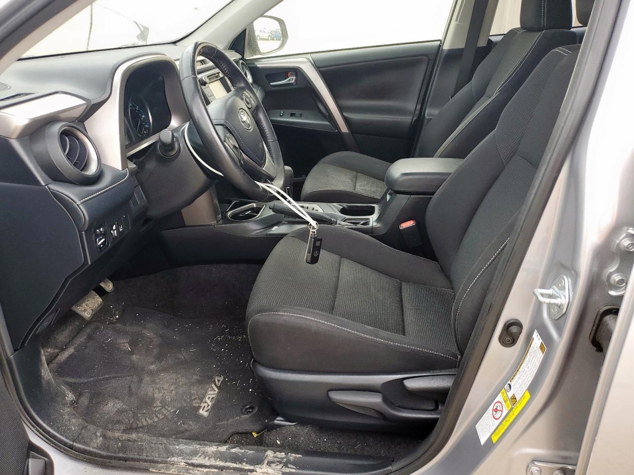 2018 Toyota RAV 4 - zdjęcie 7