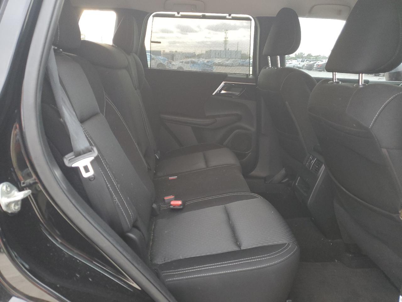 2022 Mitsubishi Outlander Es - zdjęcie 11