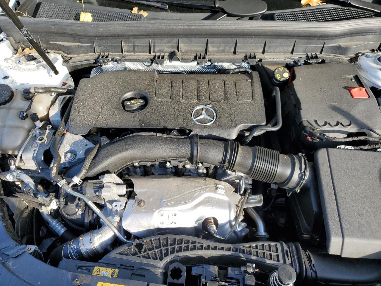 2023 Mercedes-Benz Glb 250 4Matic - zdjęcie 12