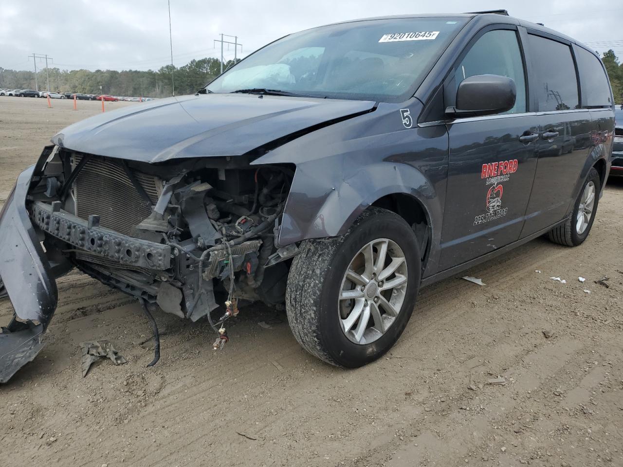 2019 Dodge Grand Caravan Sxt - zdjęcie główne