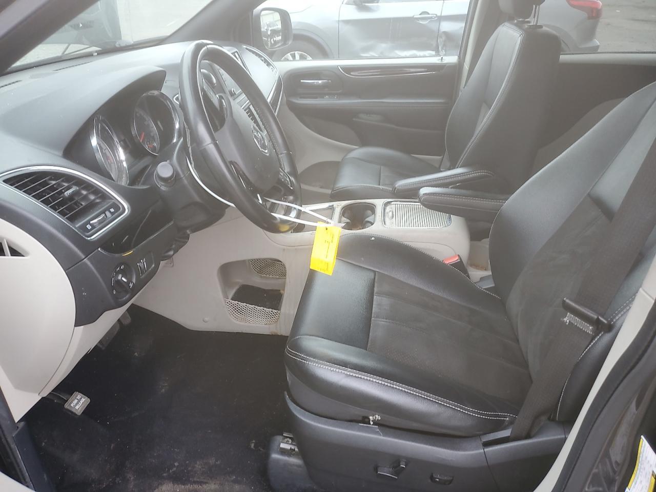 2020 Dodge Caravan - zdjęcie 7