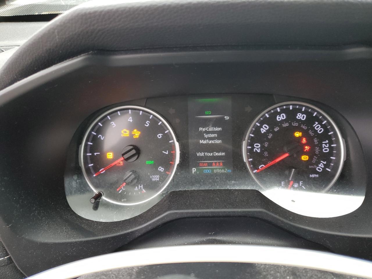 2021 Toyota RAV 4 - zdjęcie 9