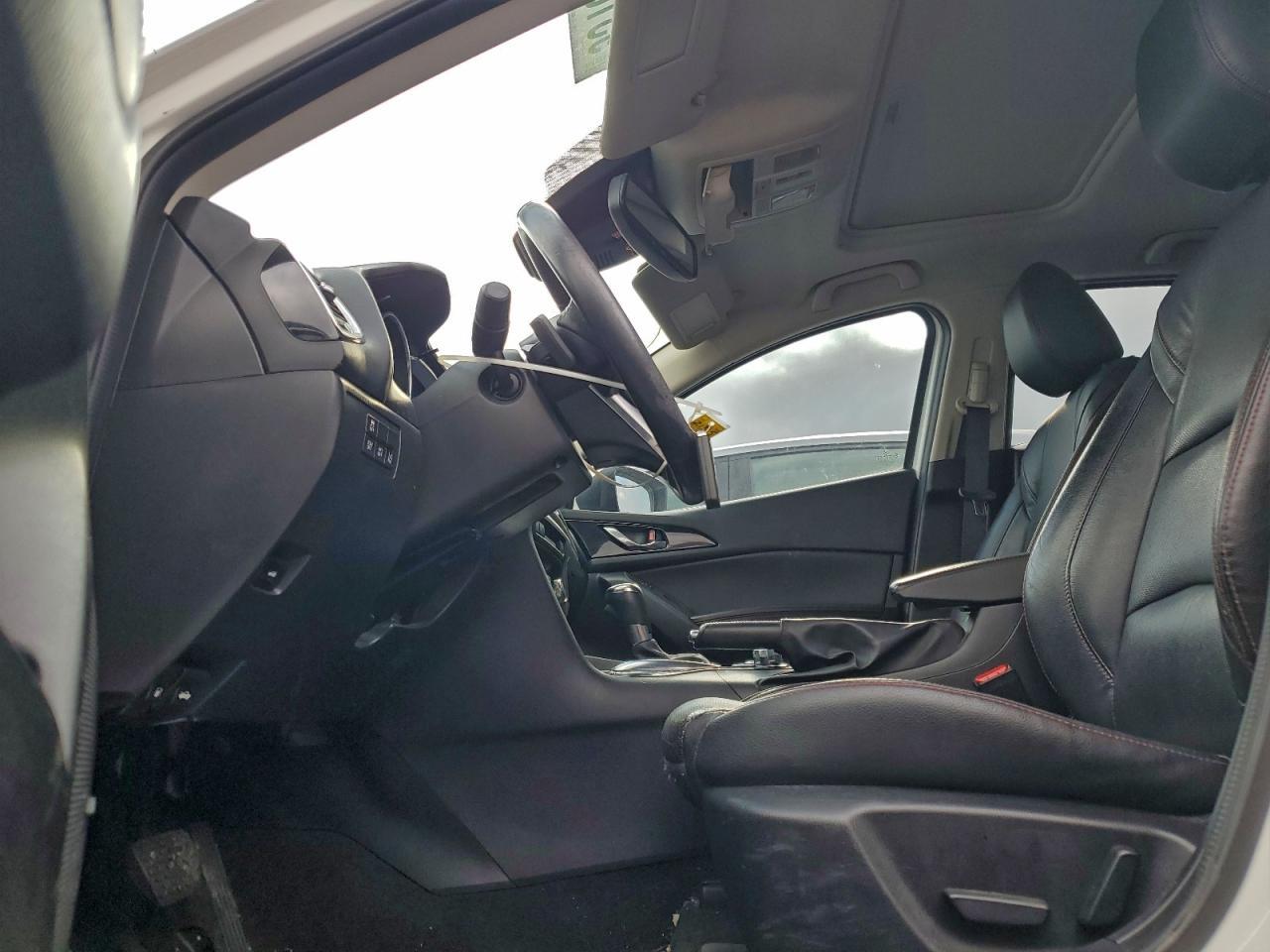 2016 Mazda 3 - zdjęcie 7