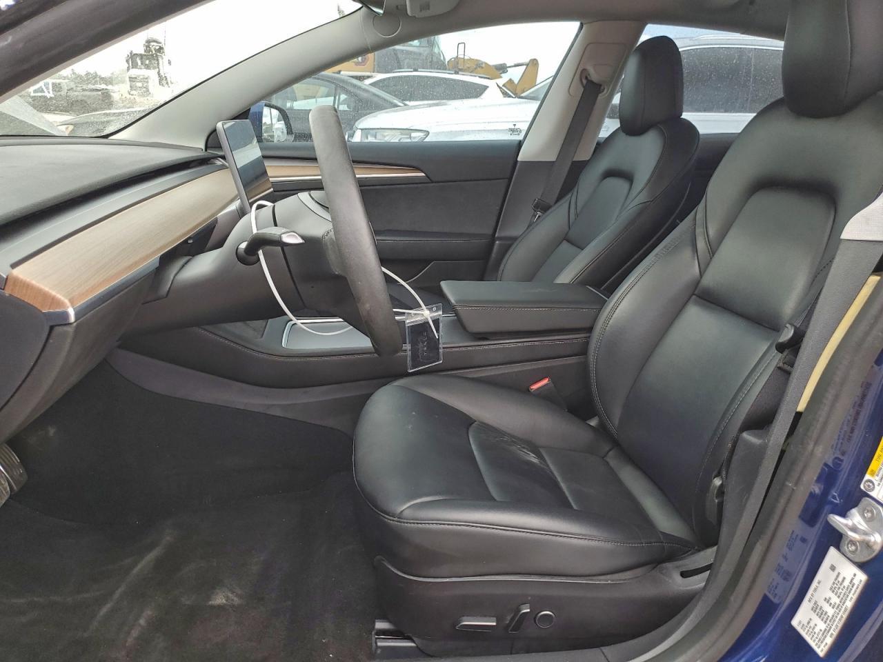2022 Tesla Model 3 - zdjęcie 7
