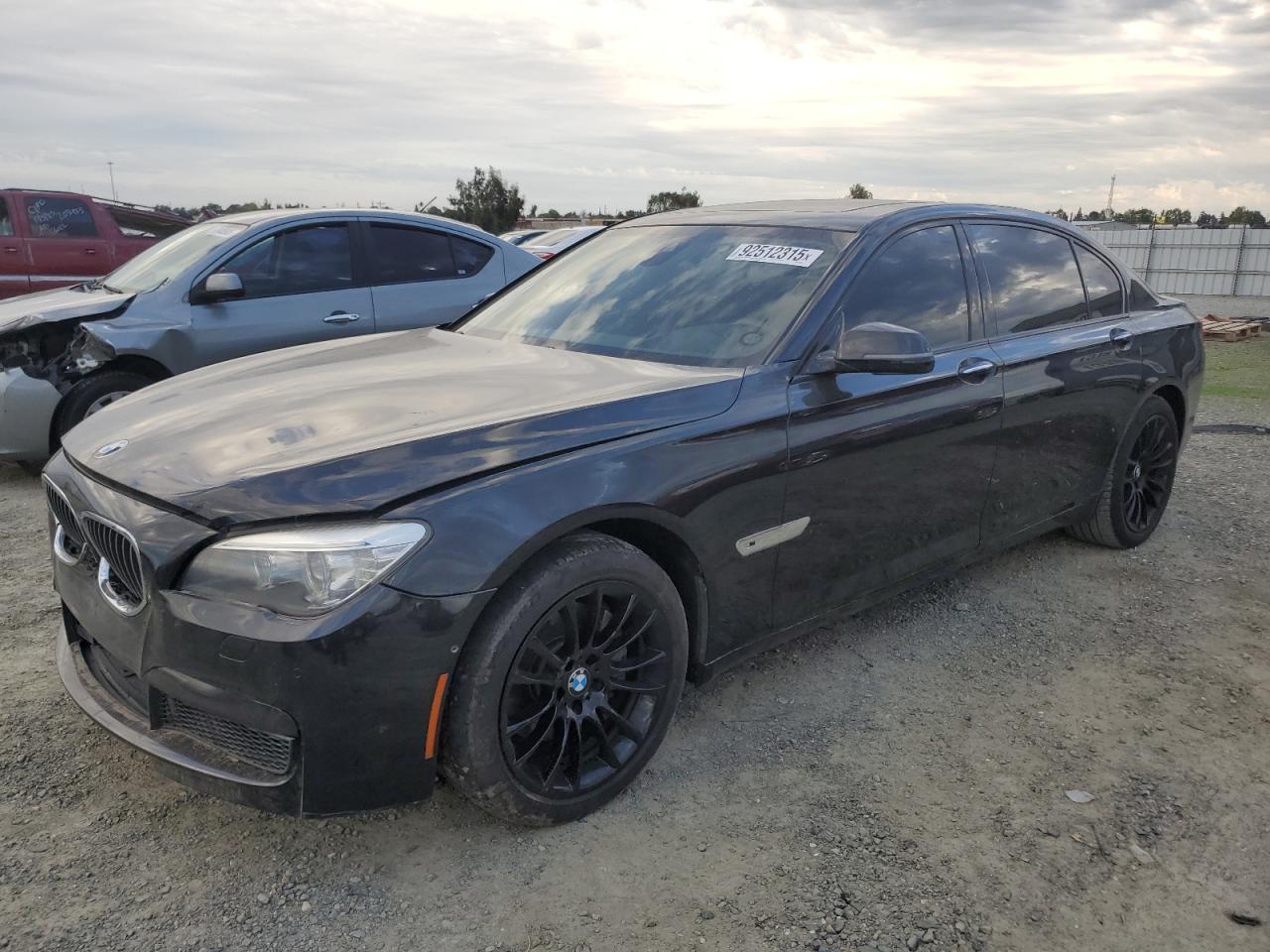 2014 BMW Seria 7 - zdjęcie główne