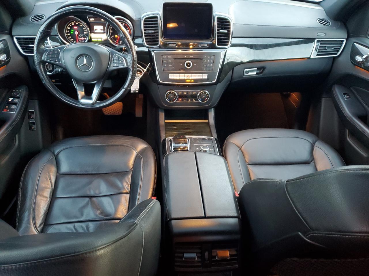 2016 Mercedes-Benz GLE - zdjęcie 8