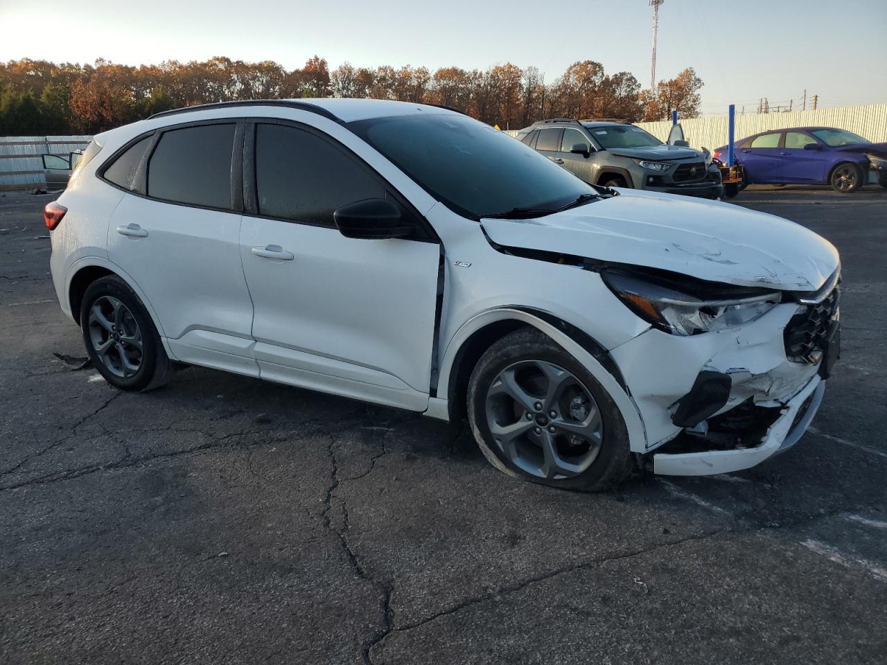 2023 Ford Escape St Line - zdjęcie 4