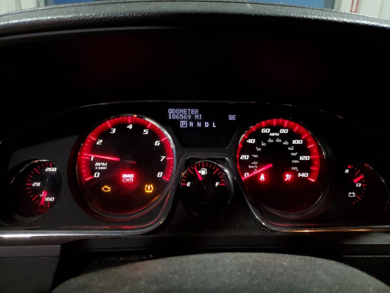 2014 GMC Acadia - zdjęcie 9