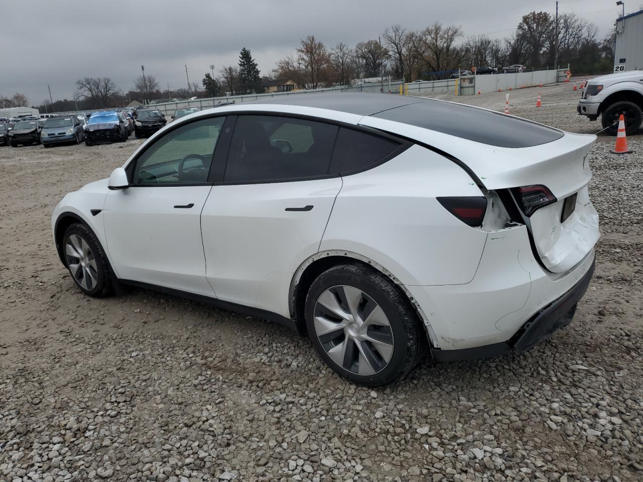 2021 Tesla Model Y - zdjęcie 2