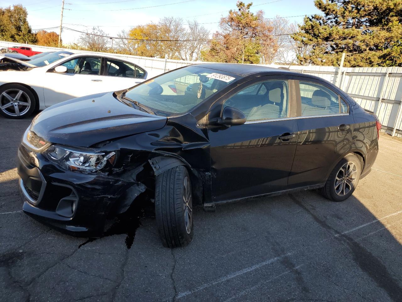 2017 Chevrolet Sonic - zdjęcie główne