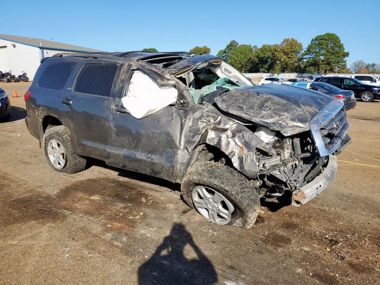 2016 Toyota Sequoia Sr5 - zdjęcie 4