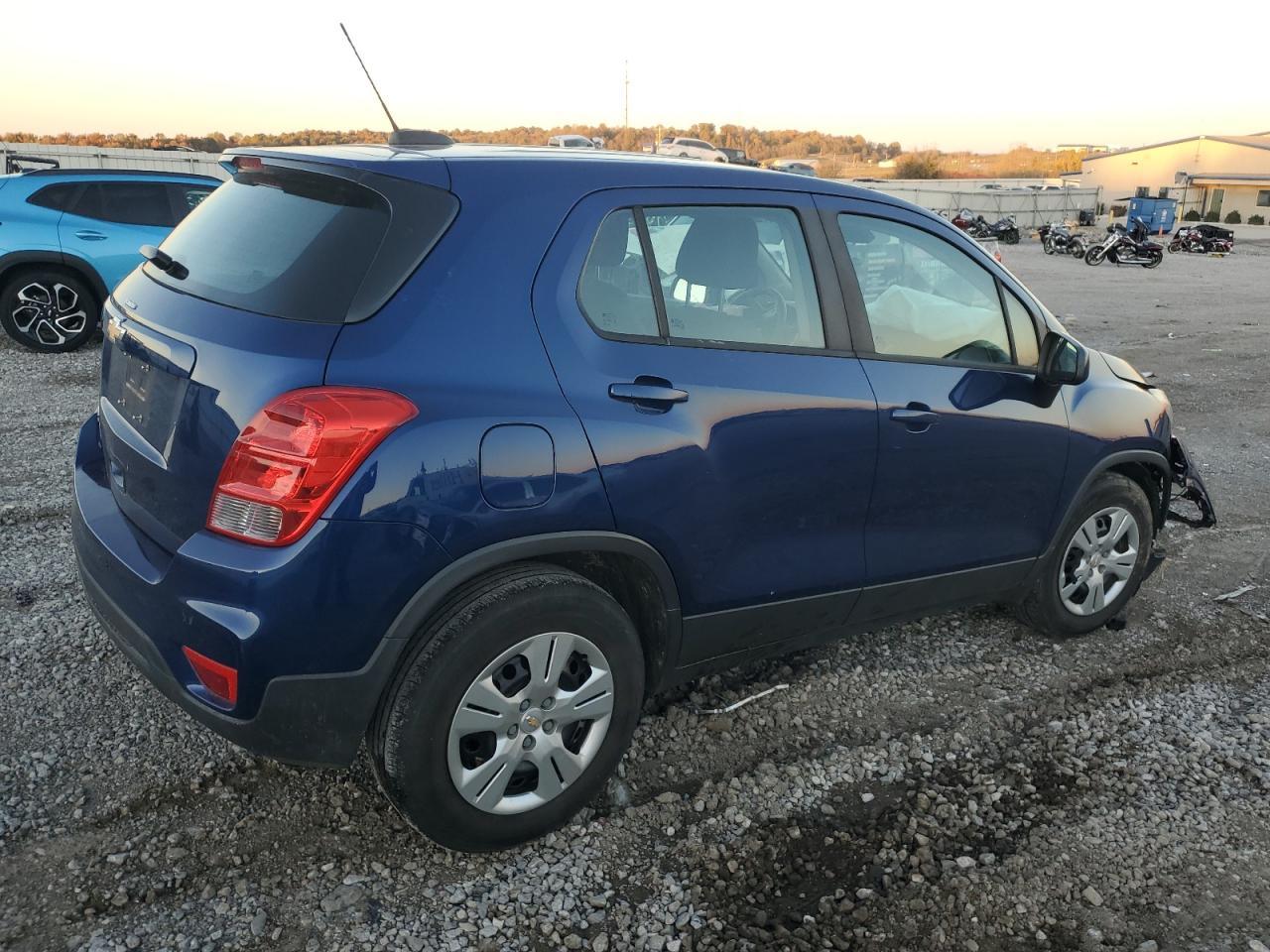 2017 Chevrolet Trax Ls - zdjęcie 3