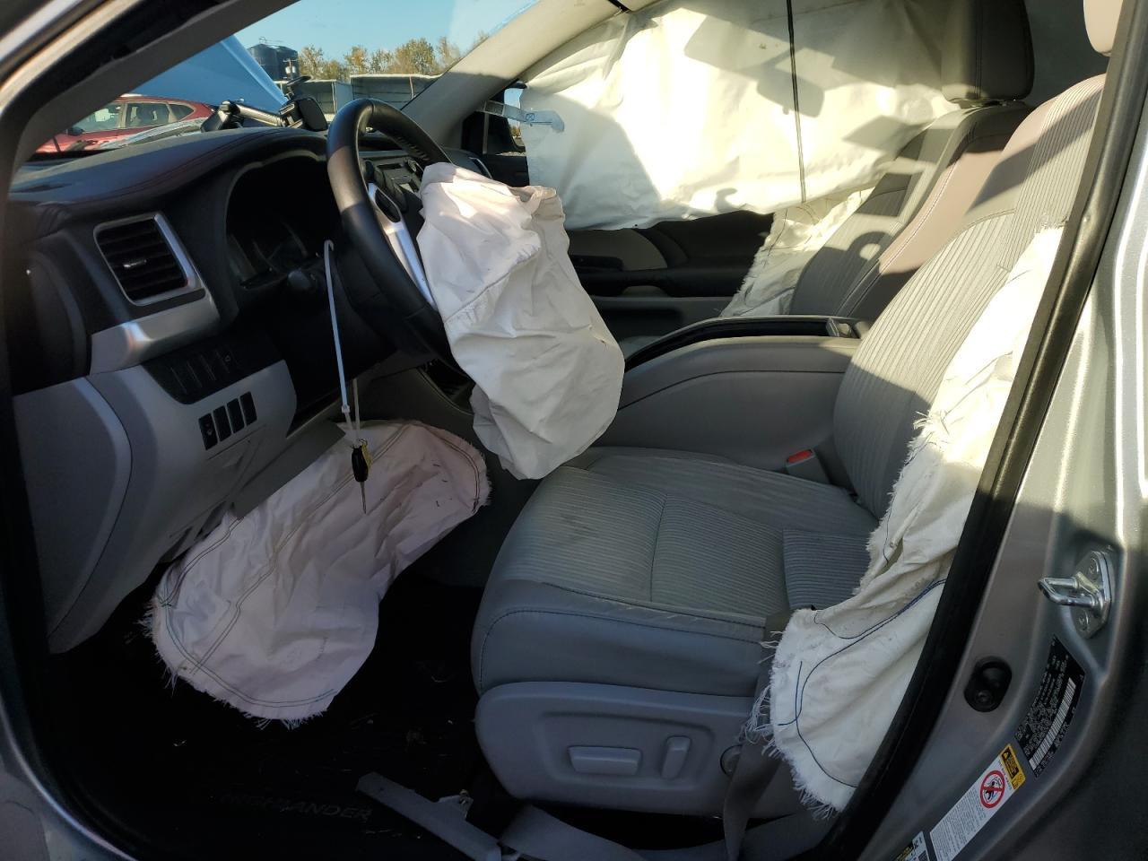 2015 Toyota Highlander - zdjęcie 7