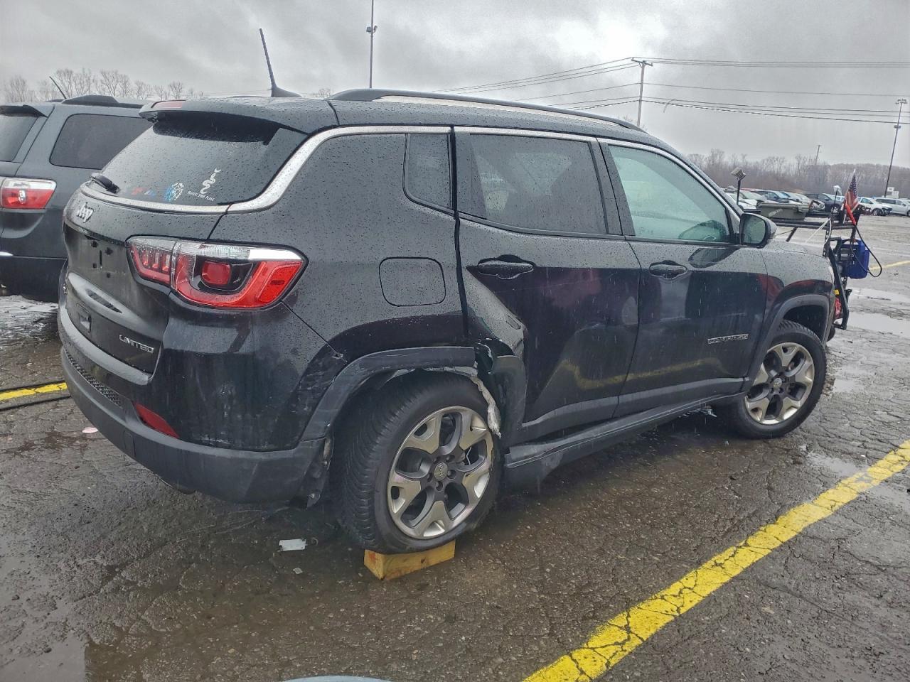 2020 Jeep Compass Limited - zdjęcie 3