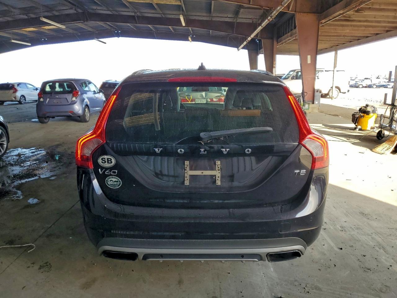 2015 Volvo V60 - zdjęcie 6