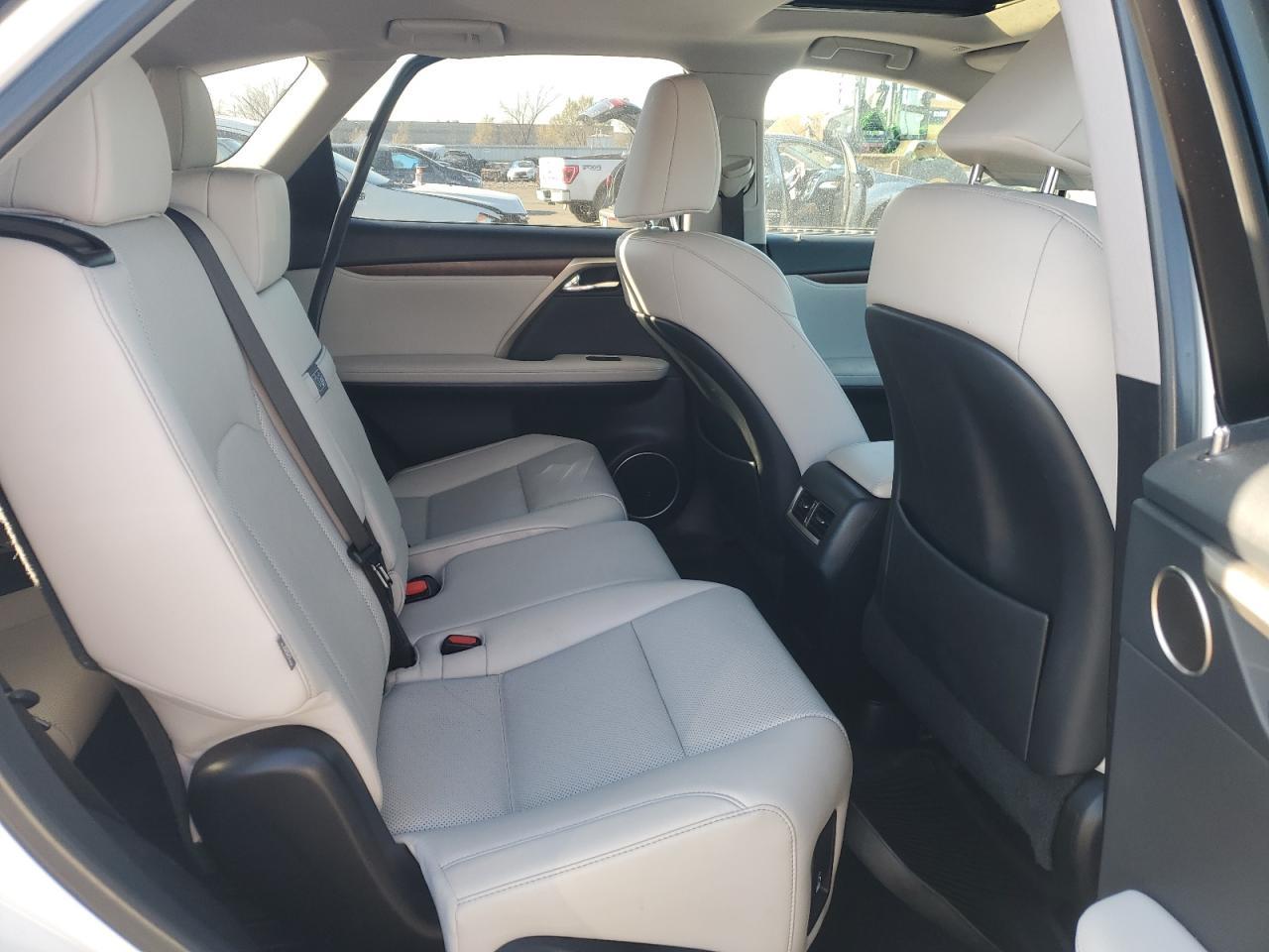2020 Lexus Rx 350 L - zdjęcie 11