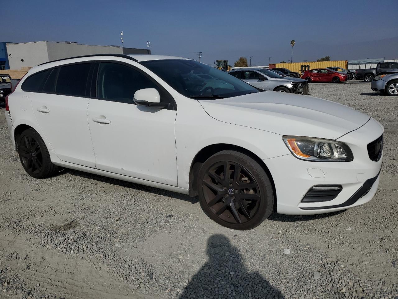 2018 Volvo V60 T5 Dynamic - zdjęcie 4