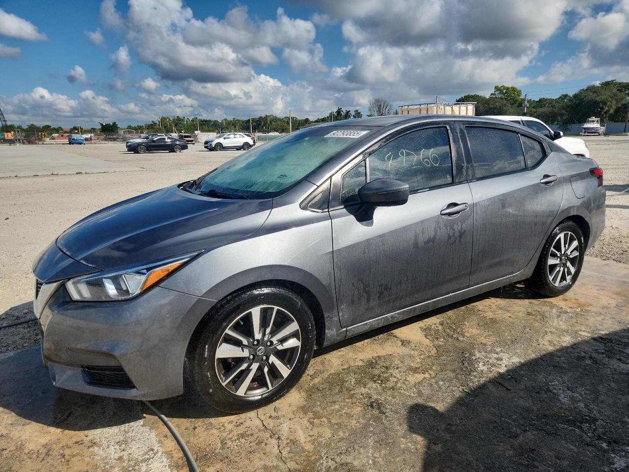 2021 Nissan Versa Sv - zdjęcie główne