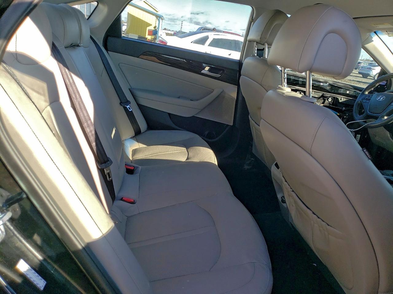 2017 Hyundai Sonata - zdjęcie 10