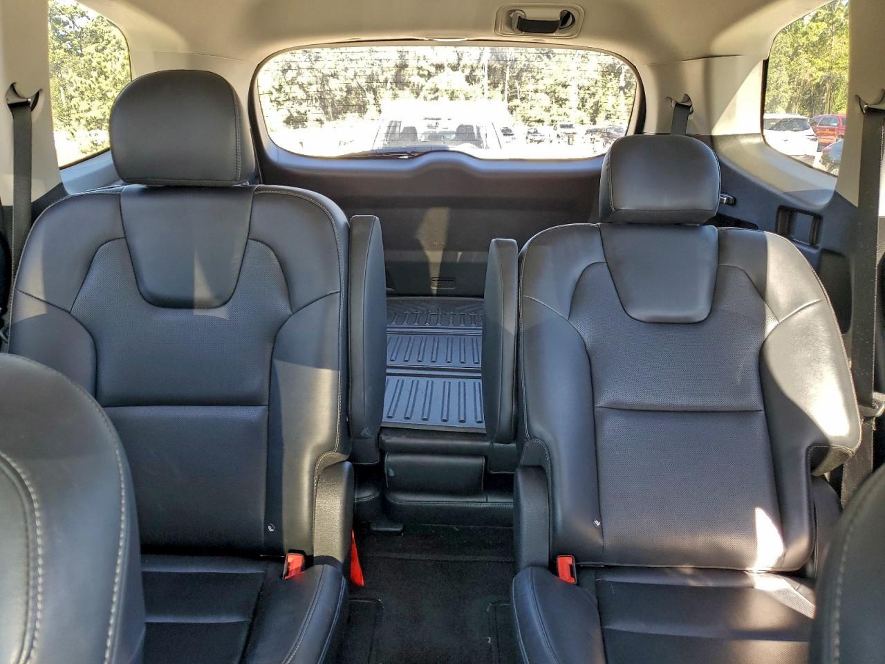 2022 Kia Telluride S - zdjęcie 10